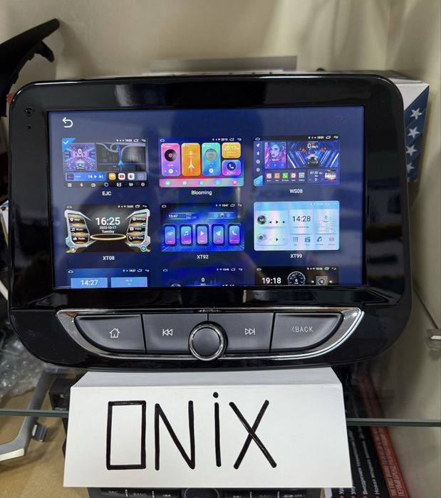 Onix андроид монитор 4/64 оникс