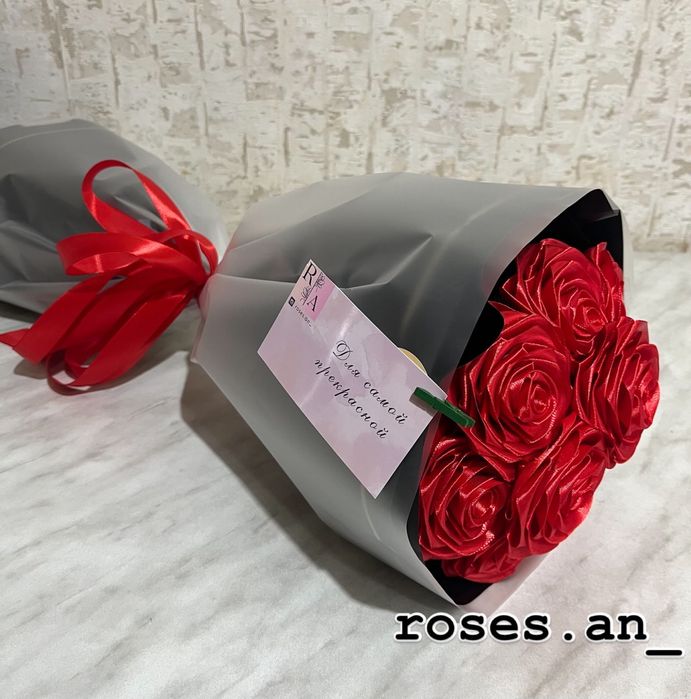 Атласные розы, пионы, тюльпаны