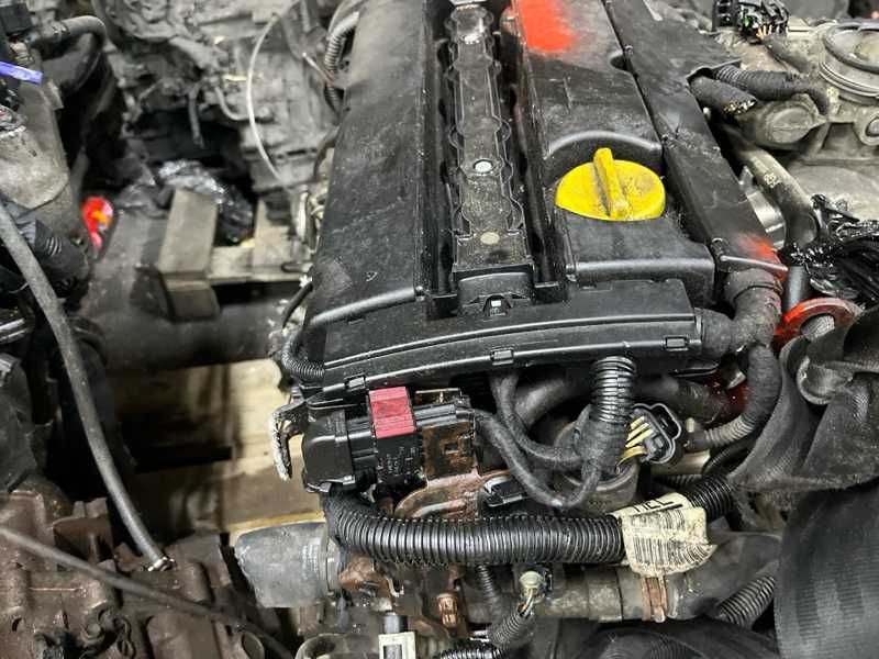 Двигатель Opel Astra Z16XEP 1.6