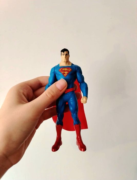 Figurine super eroi pentru copii
