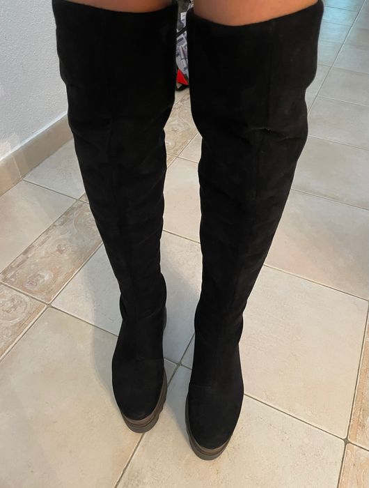 Черни велурени високи ботуши