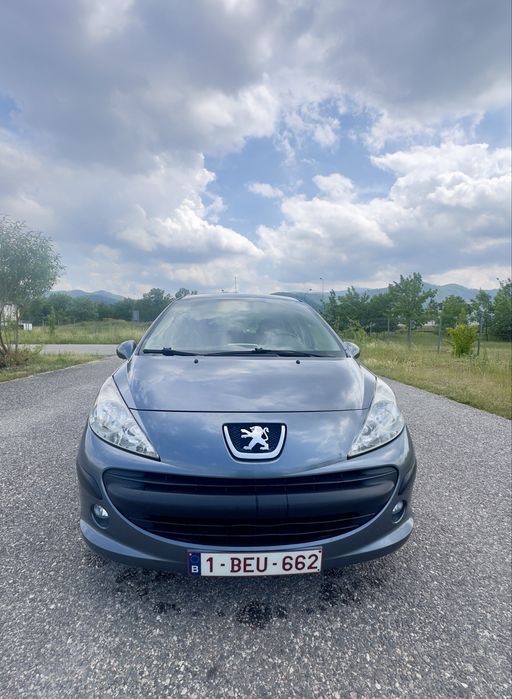 Peugeot 207 1.4 benzina