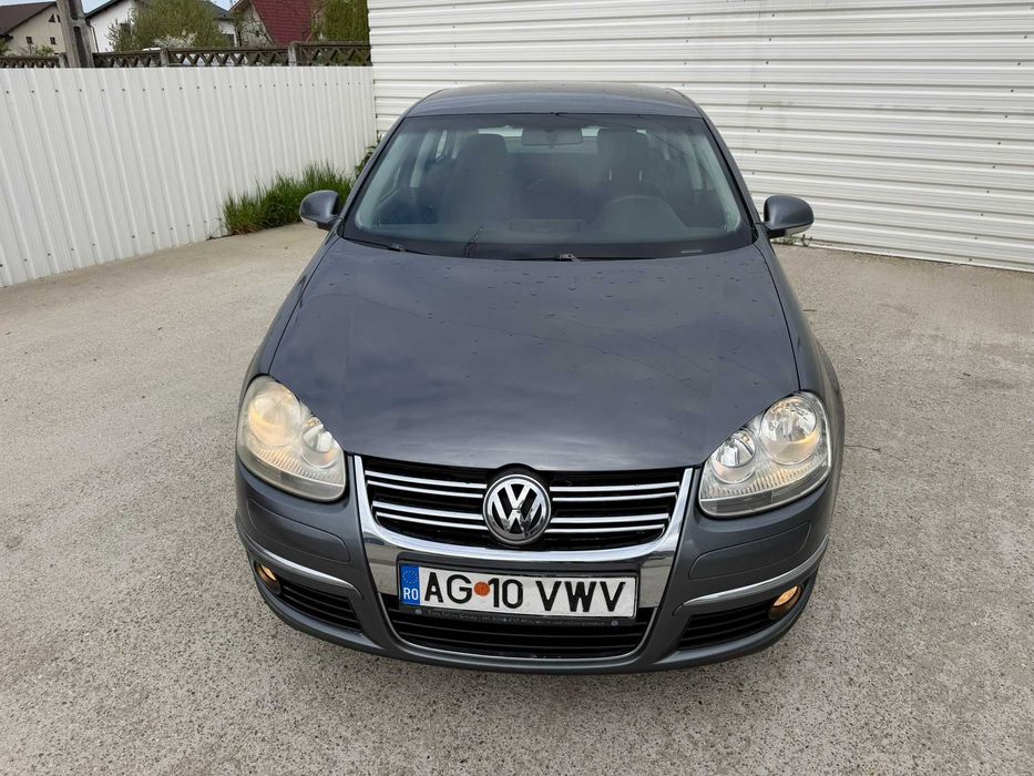 Volkswagen Jetta 1.9 TDI anul 2008