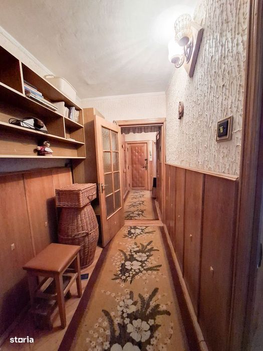 Apartament cu 3 camere, ultracentral, Rădăuți