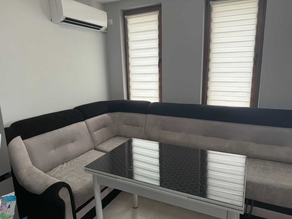 Двустаен апартамент за продажба в центъра на Казанлък – обзаведен, ново строителство, до Виенската с