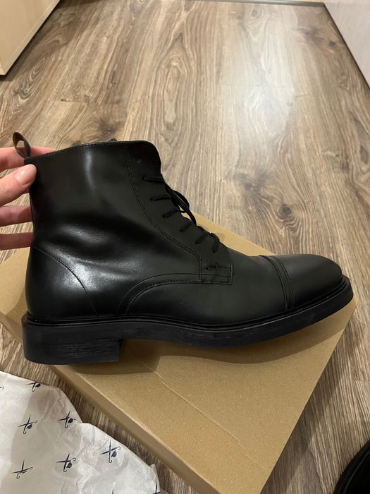 Мъжки стилни боти