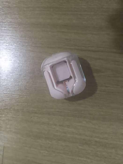 Наушник за 3500 тг