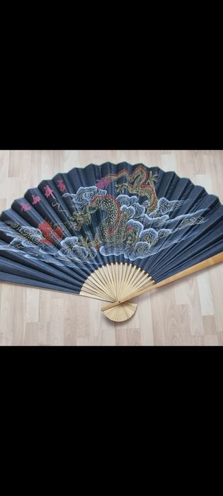 Evantaie dimensiuni mari,tavite