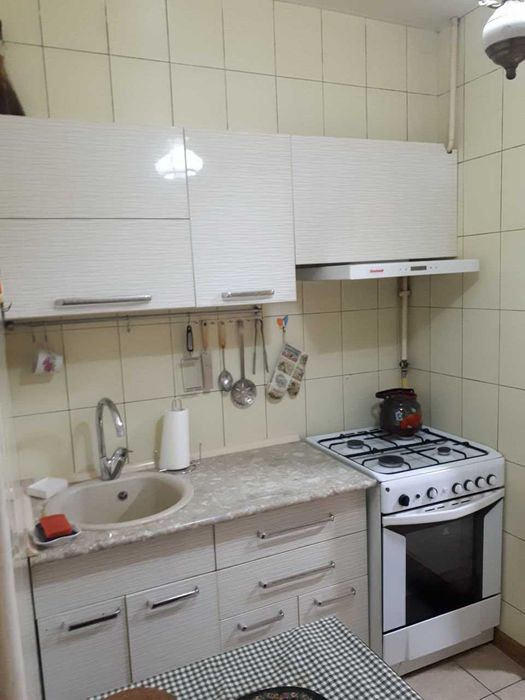 Предлагается комфортная 1 комнатная квартира в аренду в центре - (Ц 6)