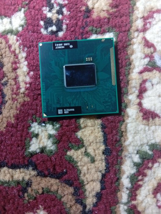 Продаю Intel Celeron 1000M