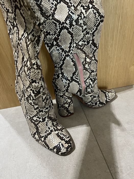 Змийски кожени ботуши Zara