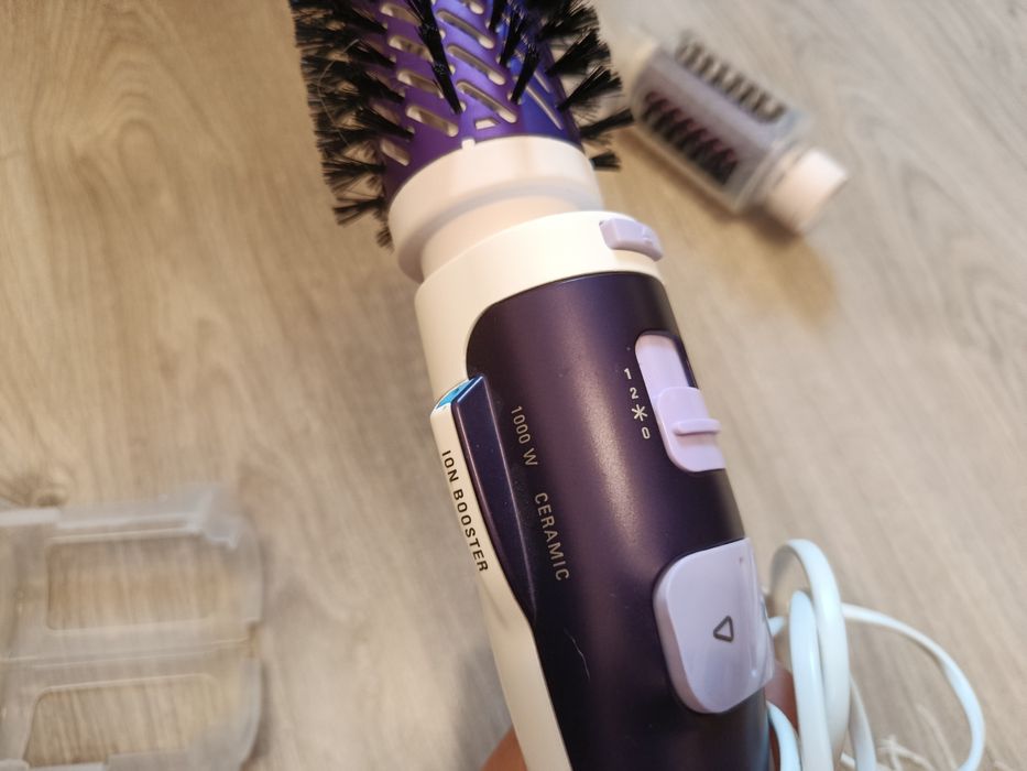 Vand perie rotativa par Rowenta