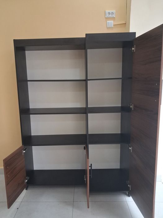 Yangi Ofis mebellari
Bir dona ofis stoli va shkaf — holat