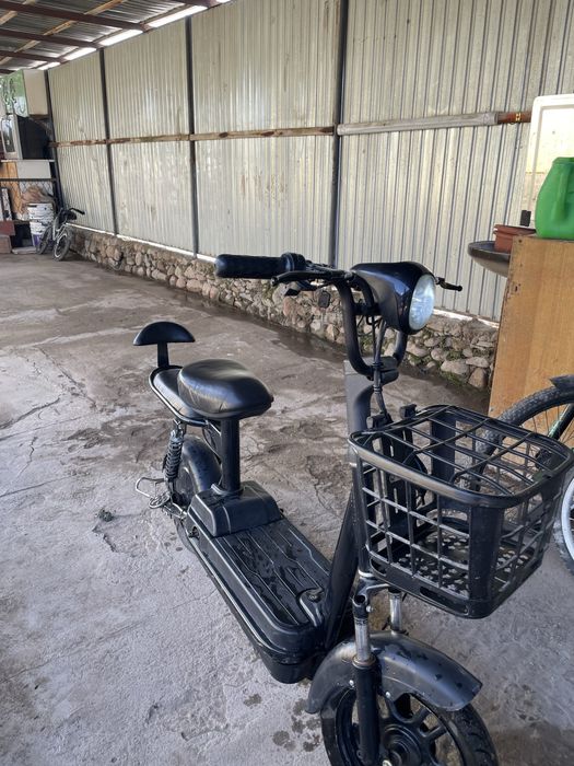 Прадаю электроскутер