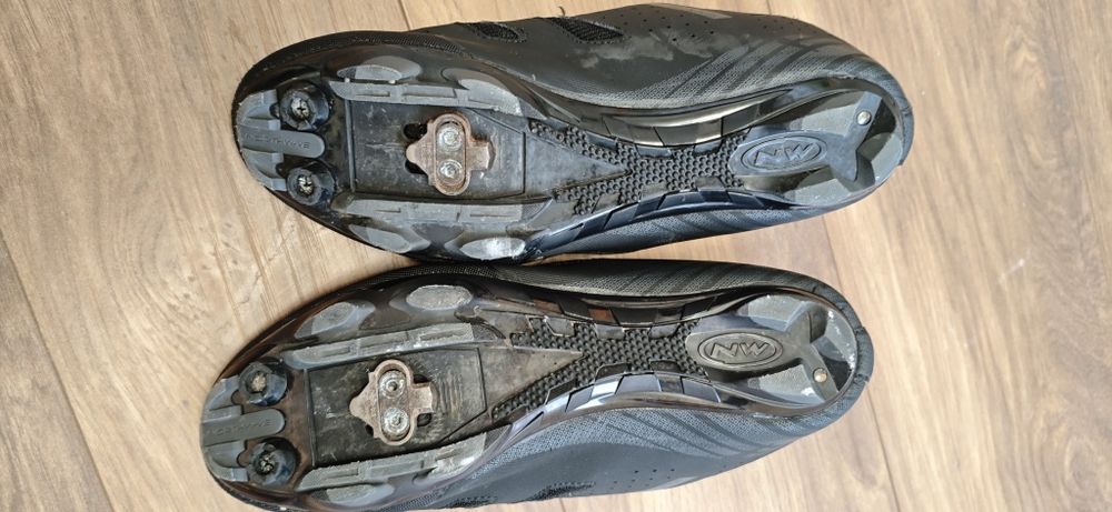 Обувки Shimano и NorthWave