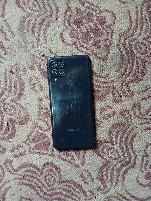 Телефон Samsung Galaxy A22