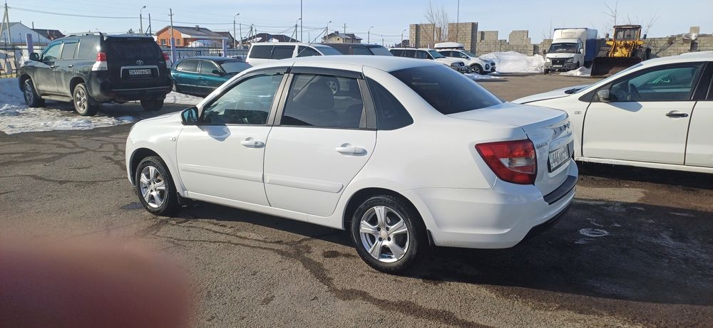 Лада Гранта FL 2019