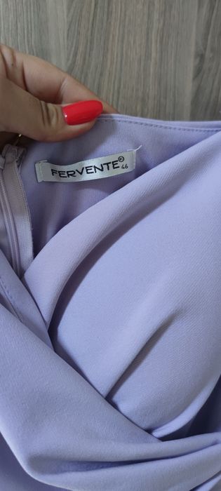 Vând Rochie elegantă impecabilă