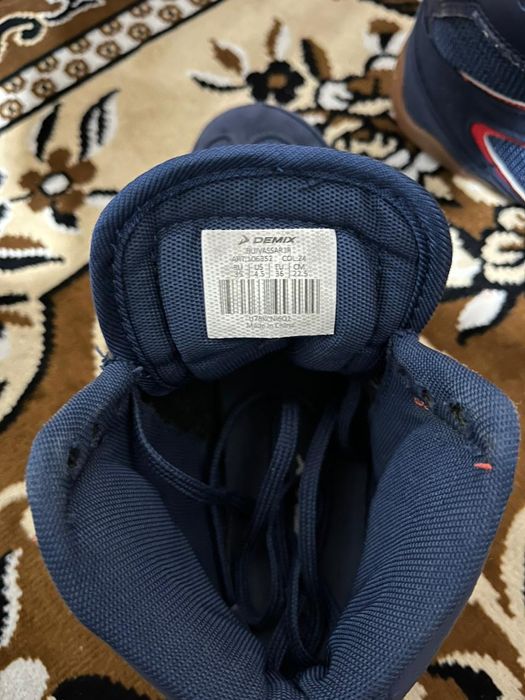 Продам борцовки Demix