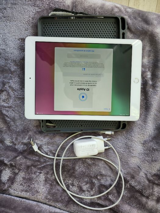 Ipad Model A1893 gen 6