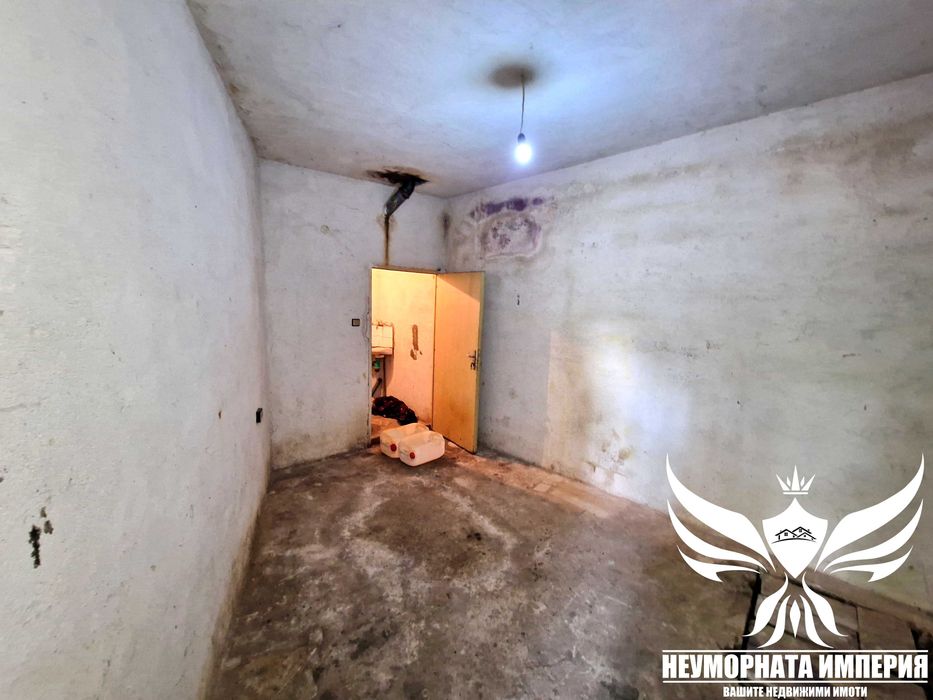 Дава се под наем Магазин в Пловдив, Южен - 30 кв.м за 205 € - Снимка #14