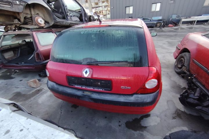 Bara fata Renault Clio 2005 1.2 MT (75 hp)