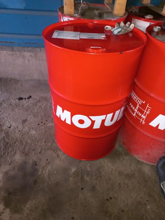 Масло Motul 10/40