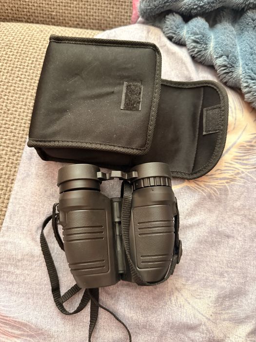 Продам биноколь в хорошем состояние