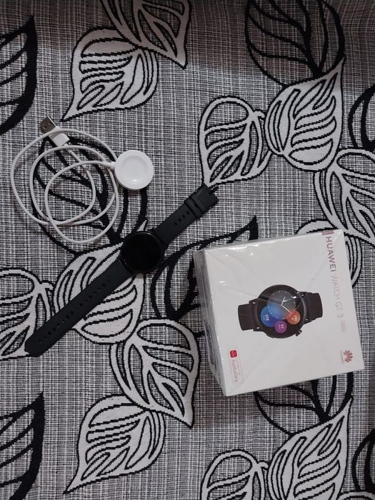 Oppo a 77 s и смарт часы huawei