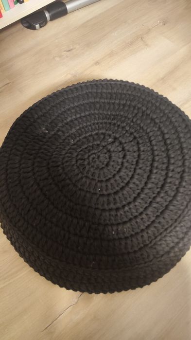 Плетен черен  пуф 50х 15 см