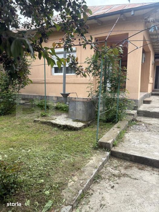 Casa de vanzare, 160 mp, teren 1350 mp, zona IC Bratianu