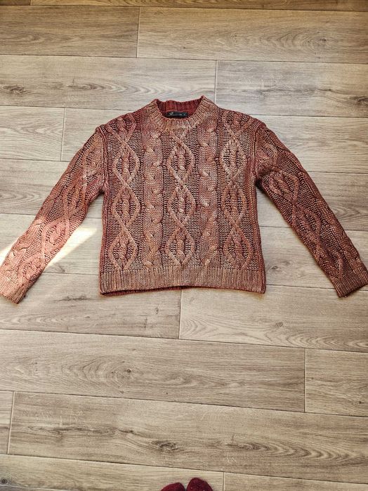 Кофта женская с позолотой