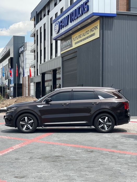 KIA Sorento AWD full pozitsa avtomobil sotiladi !
