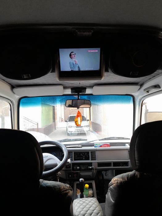 Damas damas damas va yana damas