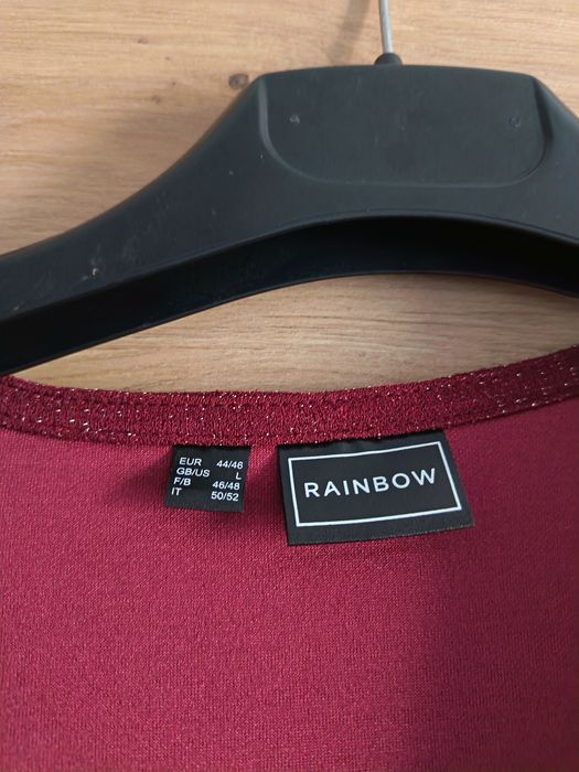 Body elegant mărimea 44-46. Este nou, nu a fost purtat niciodată.