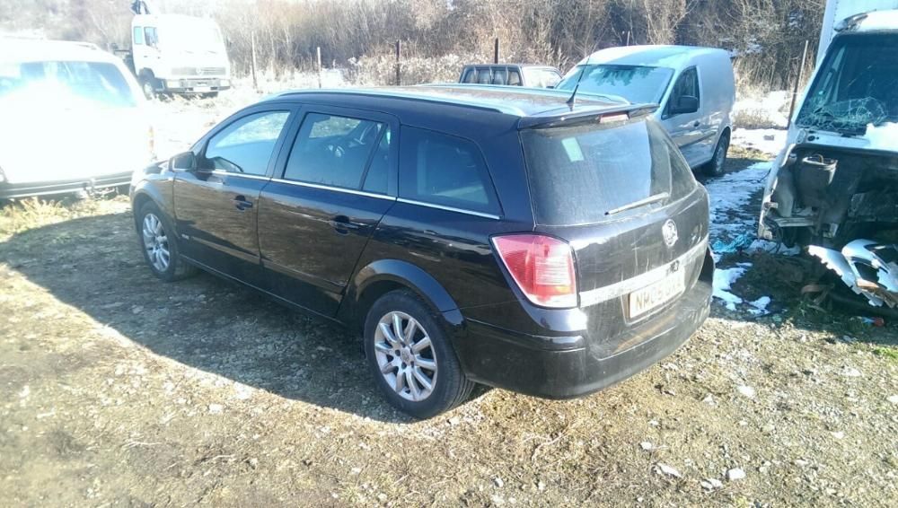 НА ЧАСТИ! Opel Astra H 1.8i,*АВТОМАТИК*