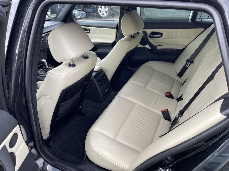 Бмв е91 330д само на задно m57