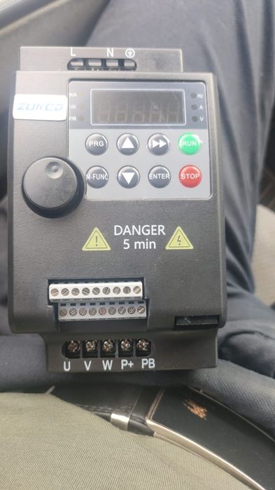 Частотный преобразовател