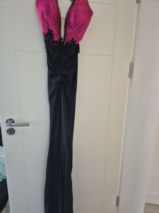 Rochie bby, mărimea S, purtată o singură dată