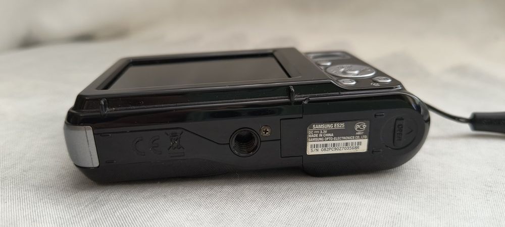 Цифров фотоапарат Samsung ES25