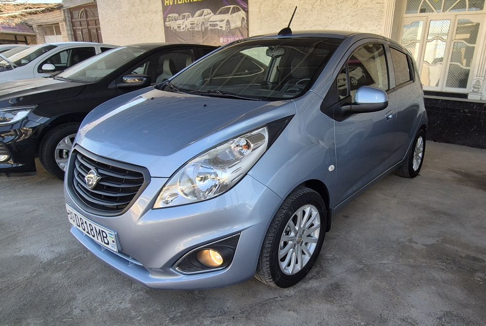 Spark avtomat, Ravon R2 evro