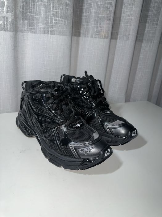 Balenciaga Runner
