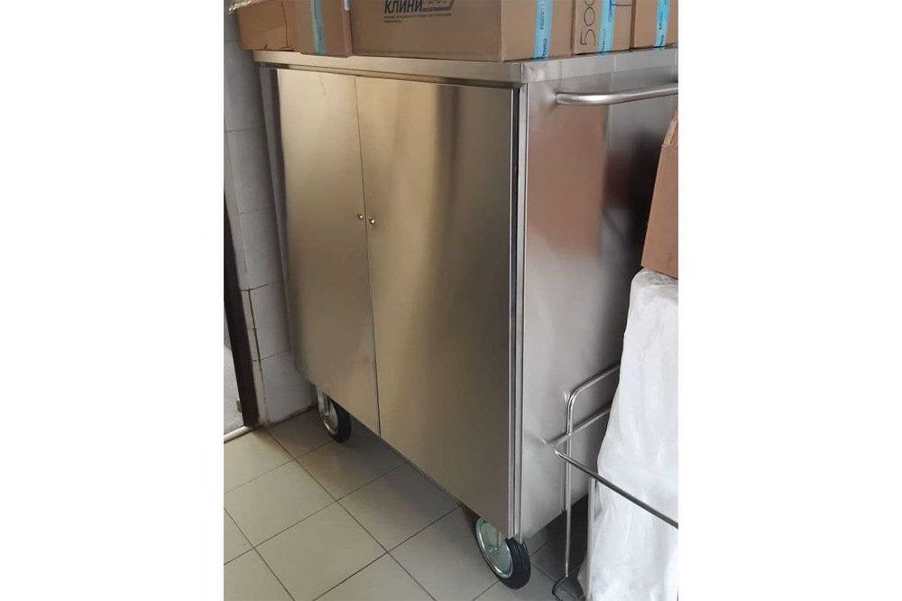 Мебель из нержавеющей стали