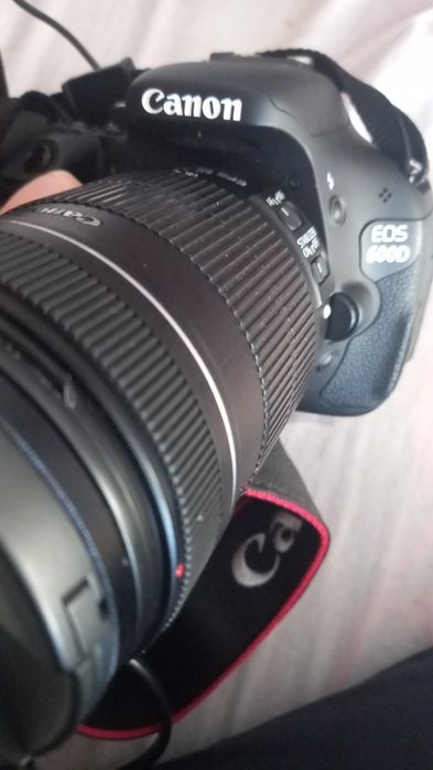 Продам Canon eos 600d