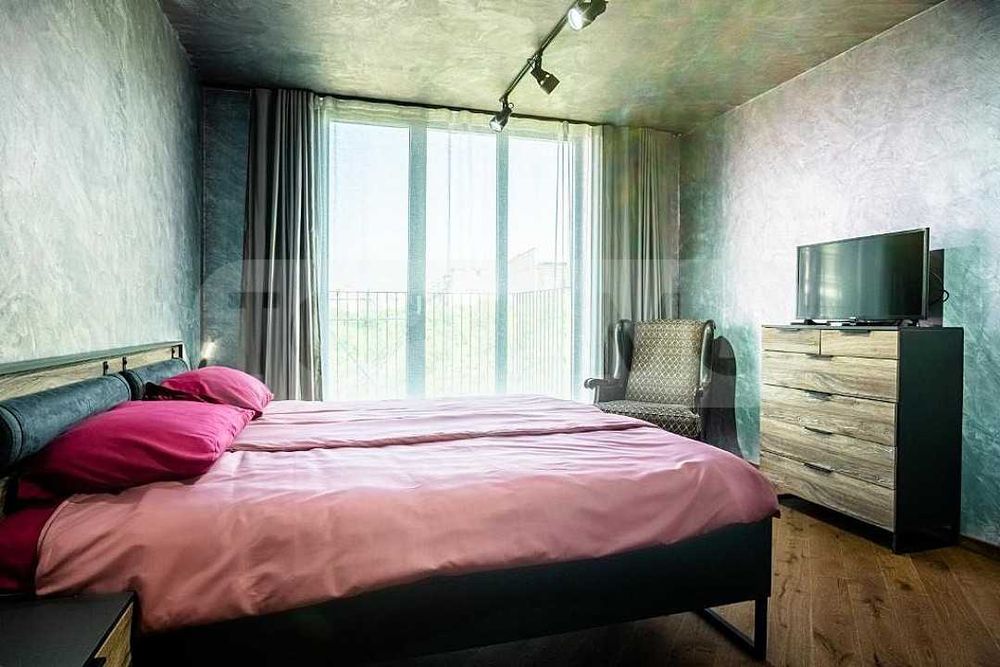 Дава се под наем Тристаен апартамент в Варна, Гръцка махала - 108 кв.м за 2000 € - Снимка #7