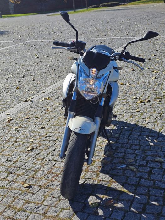 Yamaha XJ6-N 09' RATE FIXE !