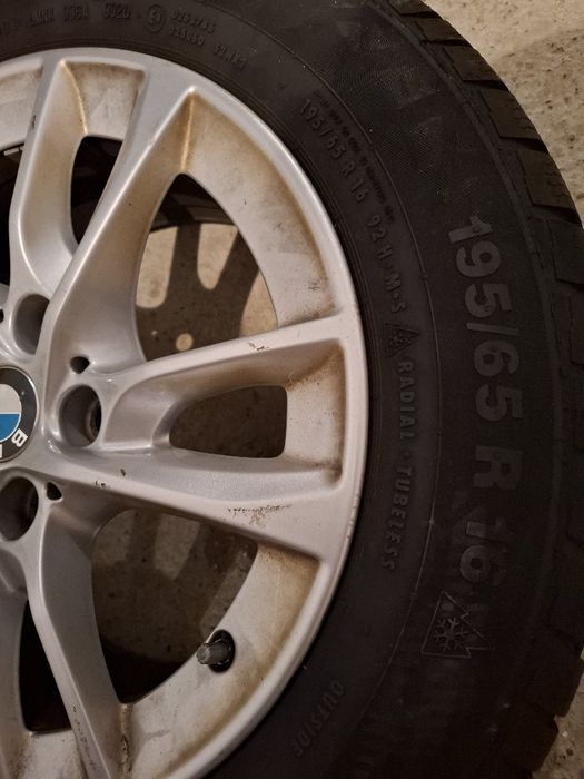 Cauciucuri iarna BMW.