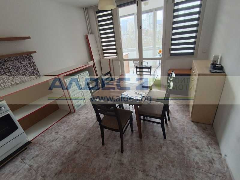 Дава се под наем Тристаен апартамент в София, Младост 3 - 110 кв.м за 841.5 € - Снимка #6