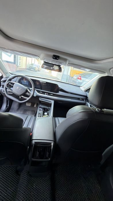 Bestune B70 srochni  sotiladi