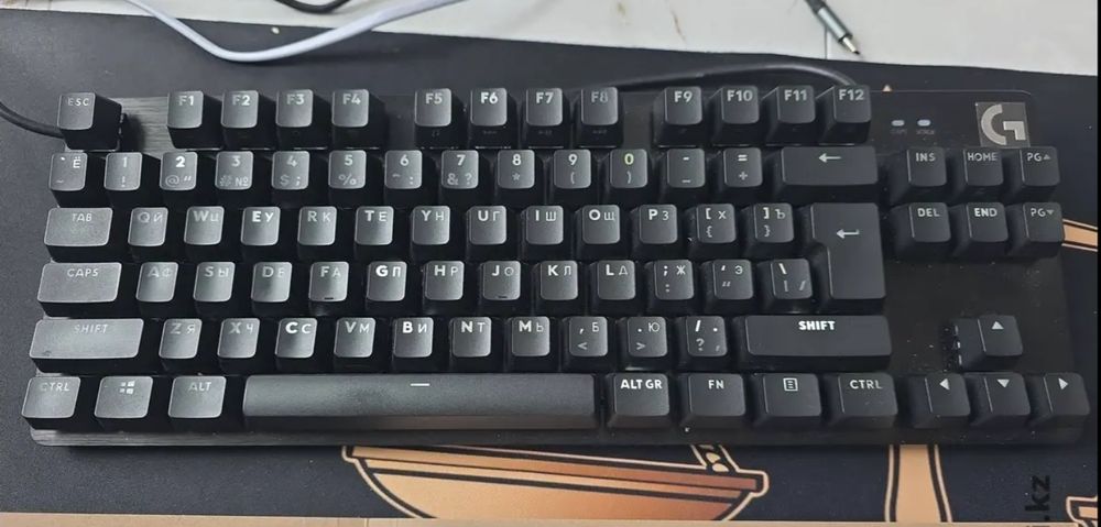 Механическая клавиатура Logitech